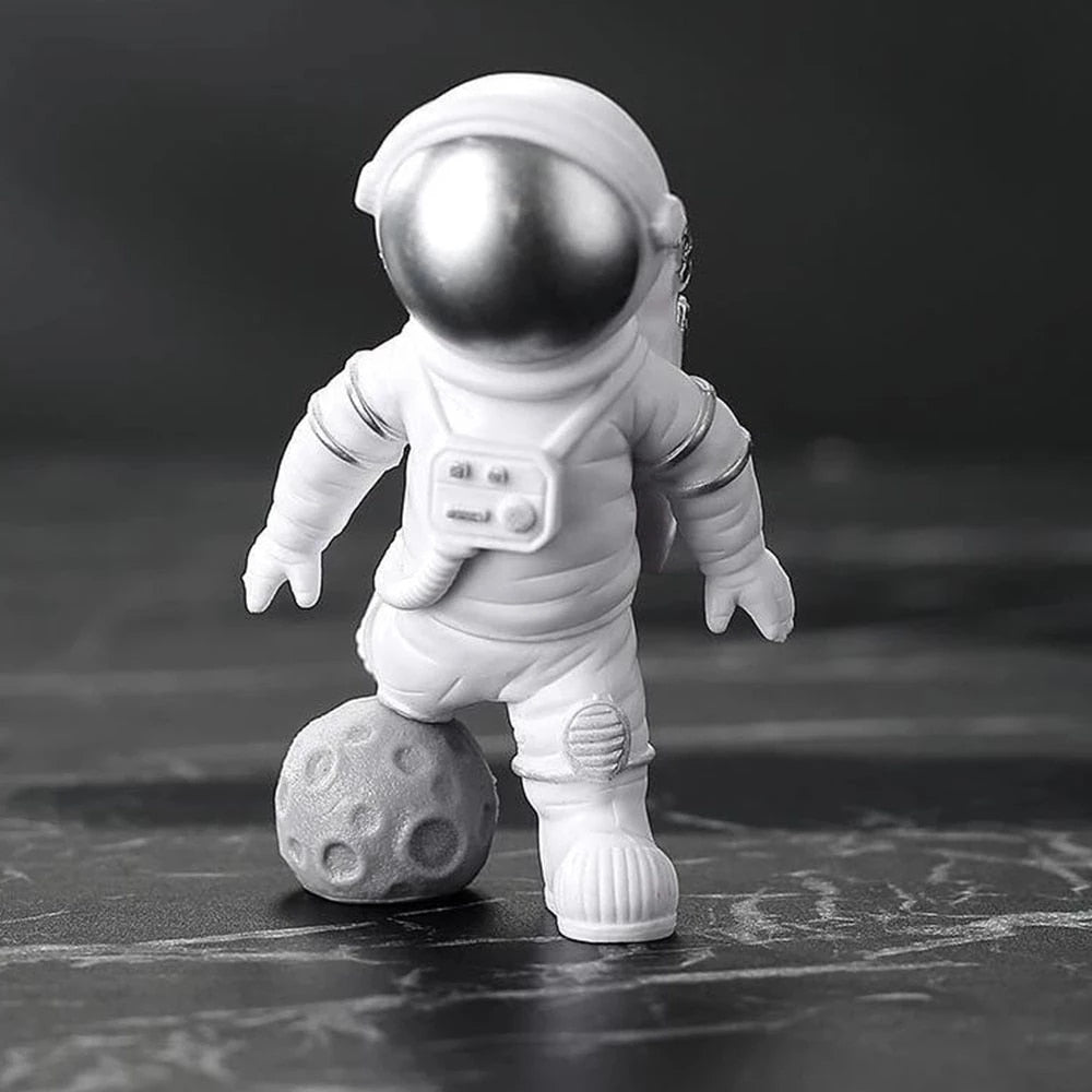 4 pcs Astronaut Figure Statue - Catchy Goods® 