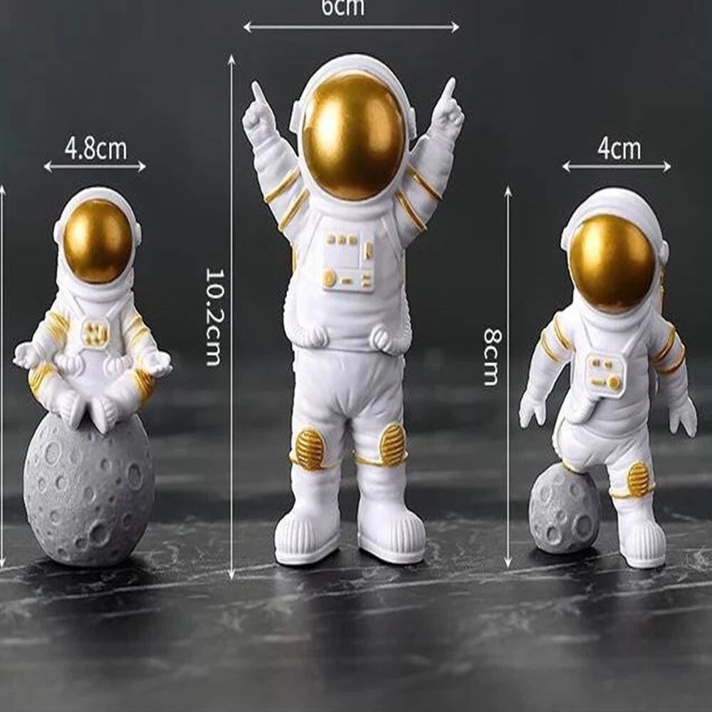 4 pcs Astronaut Figure Statue - Catchy Goods® 